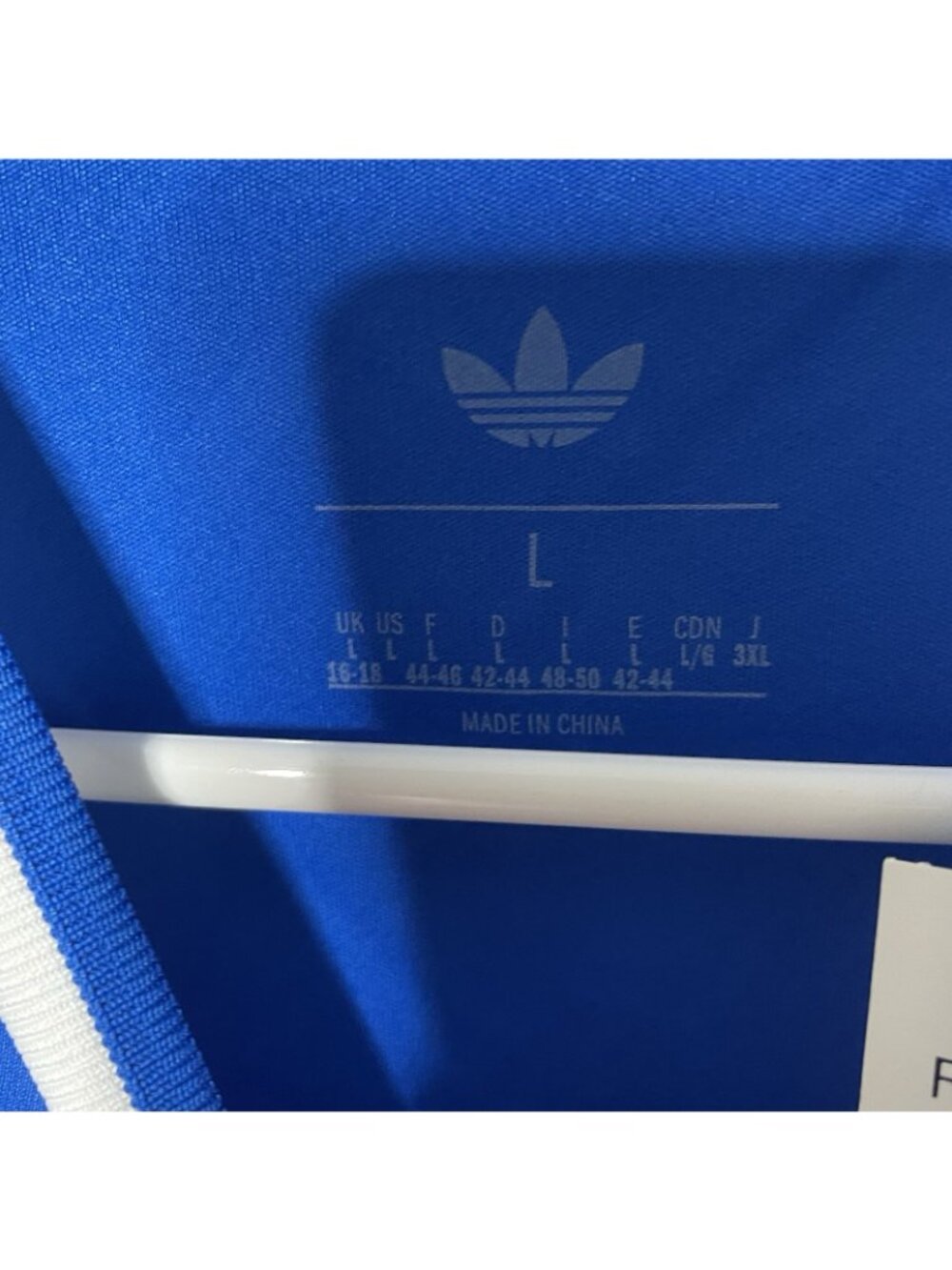 Women’s Adidas Real Madrid 25/26 Cropped Third Soccer Jersey Blue Size L JP4175 - Picture 7 of 7